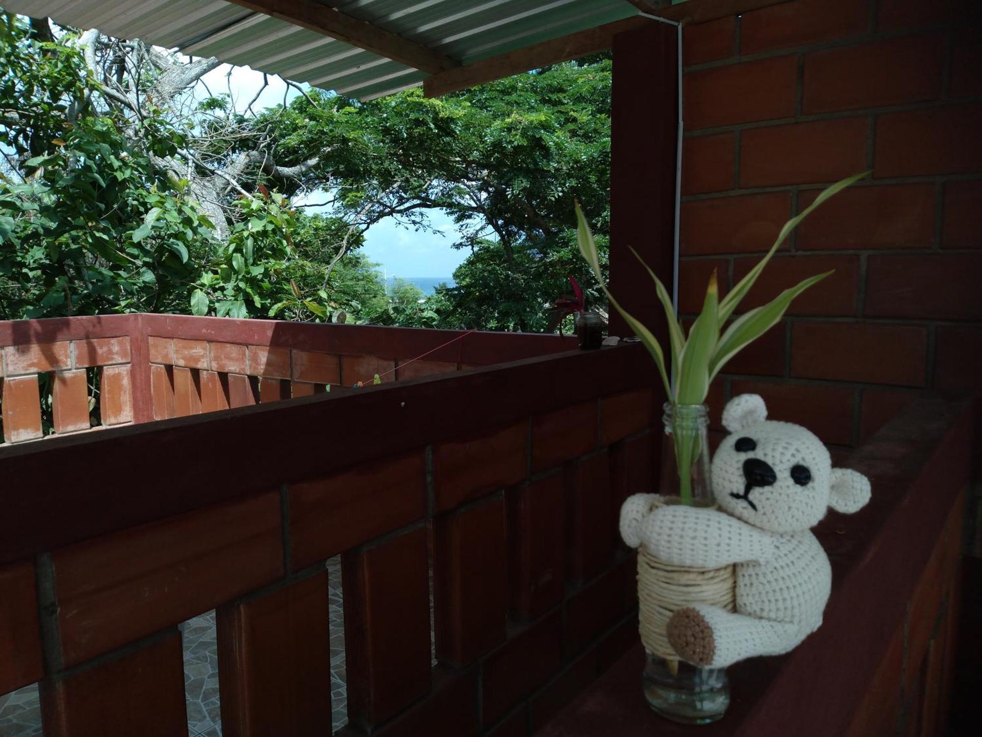 Hostal Casa Taisha มอนตาญิตาร์ ภายนอก รูปภาพ