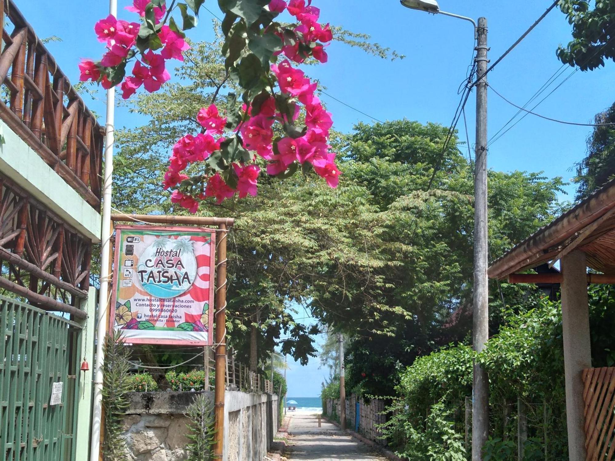 Hostal Casa Taisha มอนตาญิตาร์ ภายนอก รูปภาพ
