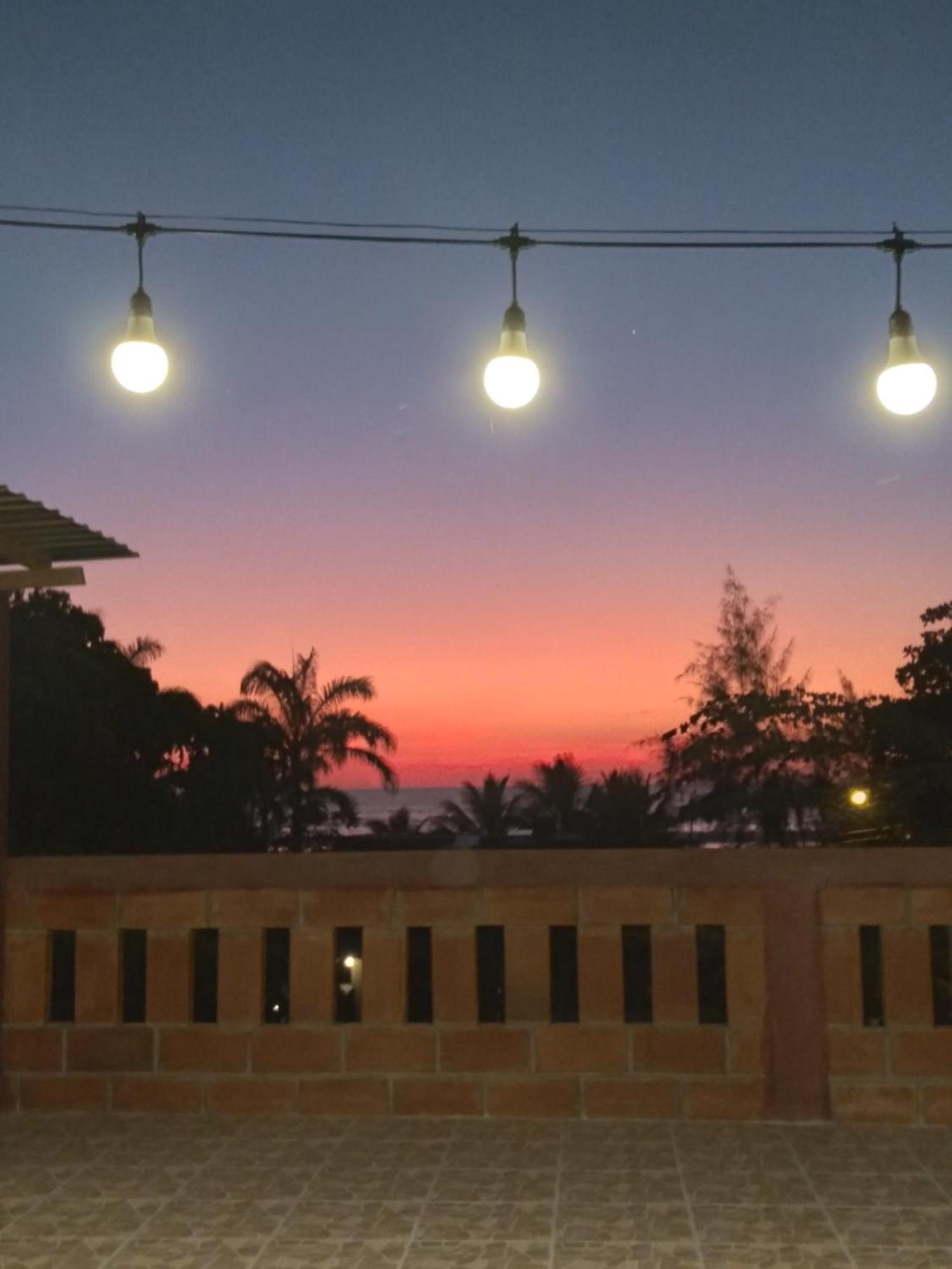Hostal Casa Taisha มอนตาญิตาร์ ภายนอก รูปภาพ