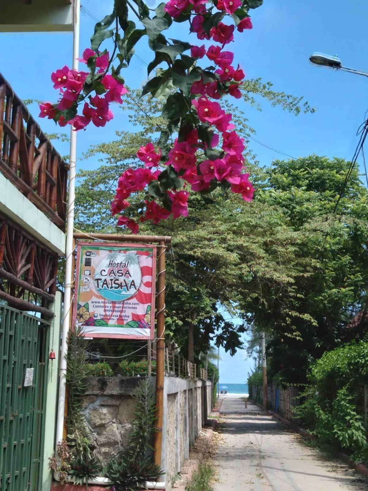 Hostal Casa Taisha มอนตาญิตาร์ ภายนอก รูปภาพ