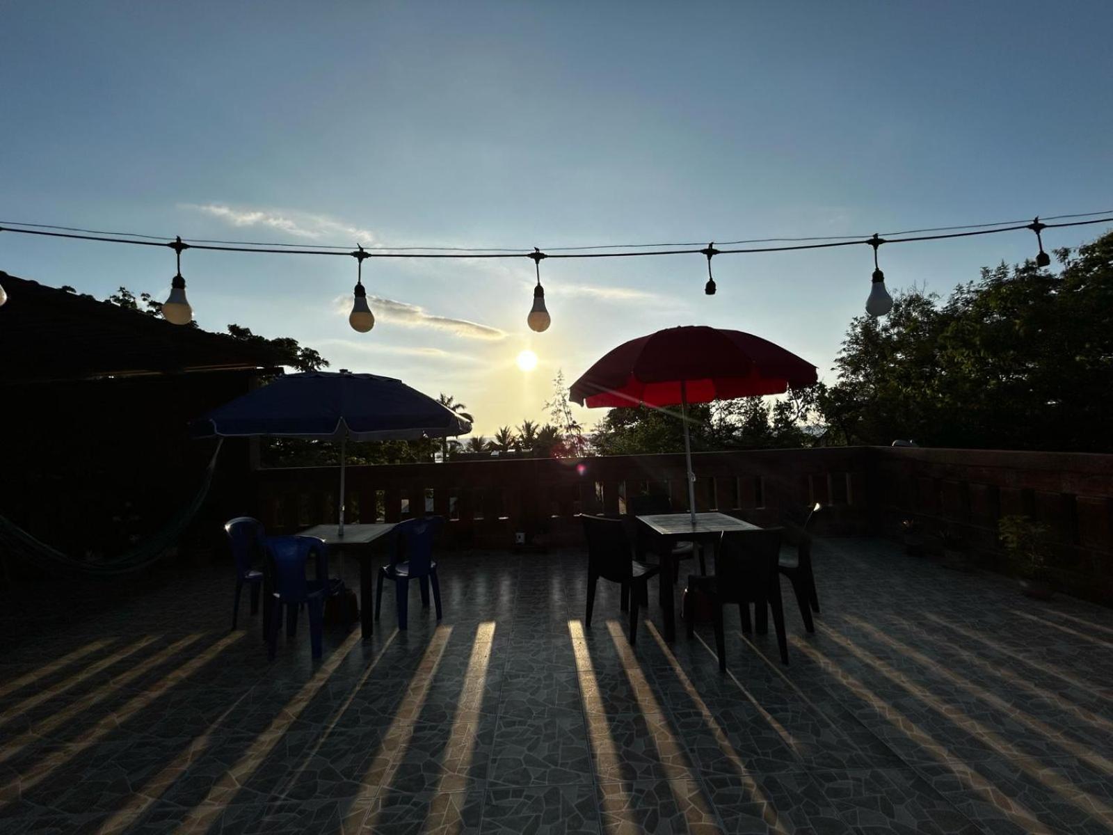 Hostal Casa Taisha มอนตาญิตาร์ ภายนอก รูปภาพ