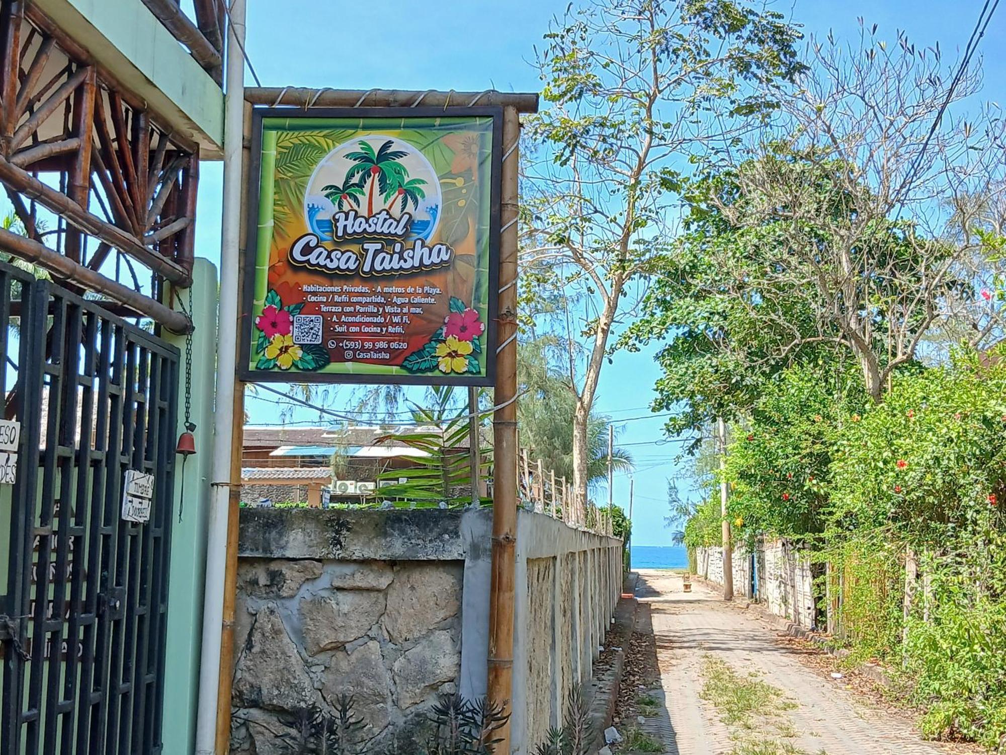 Hostal Casa Taisha มอนตาญิตาร์ ภายนอก รูปภาพ