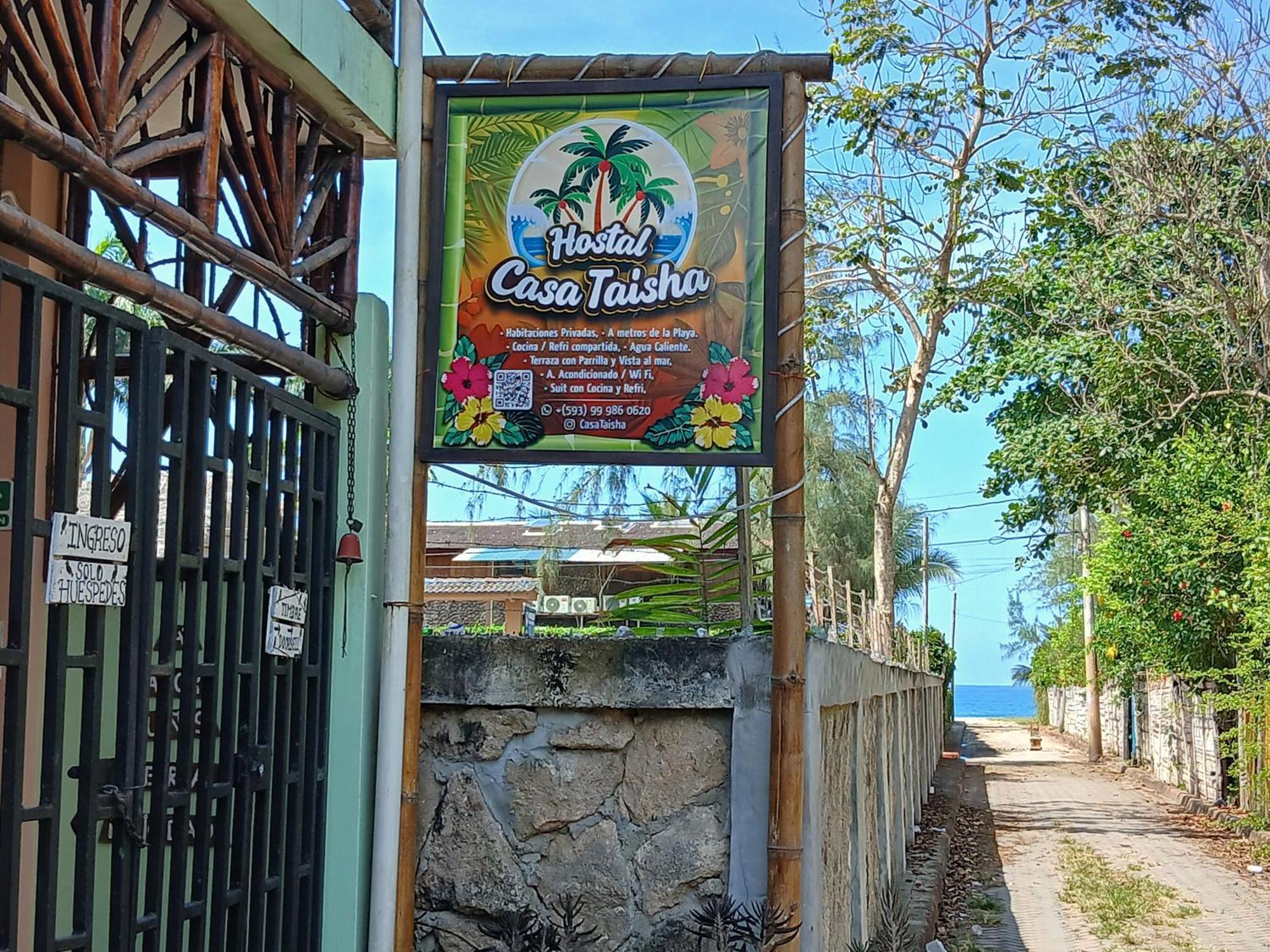 Hostal Casa Taisha มอนตาญิตาร์ ภายนอก รูปภาพ